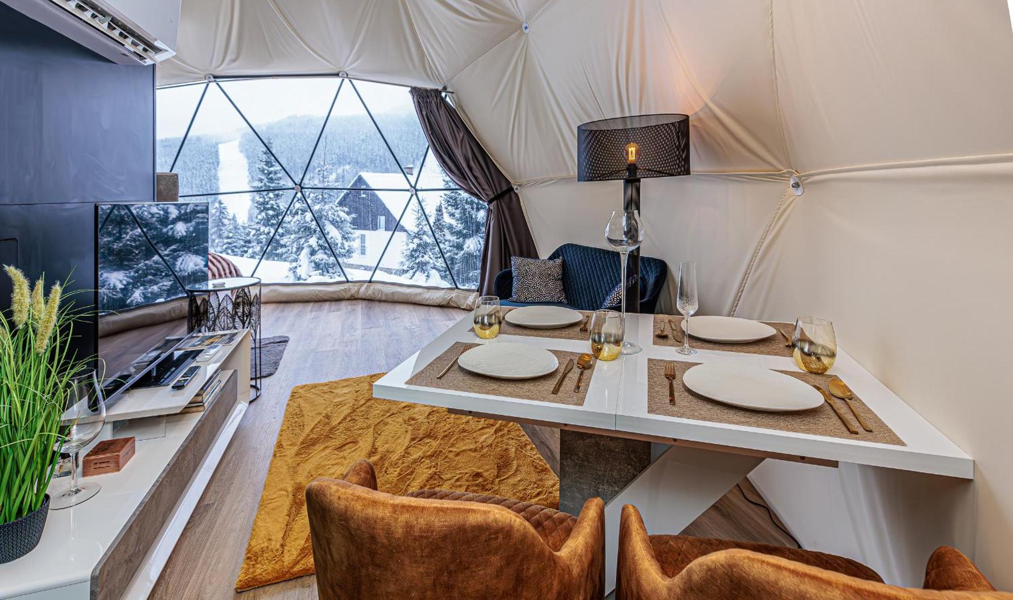Отель Glamping Spindl One&Only Шпиндлерув-Млин Экстерьер фото
